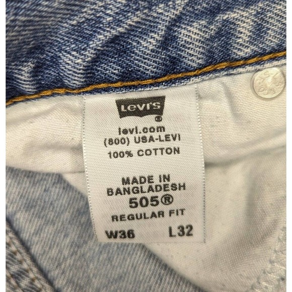 Levi's 505 Light Wash Regular Fit Jeans Size 36x32 - Picture 12 of 13